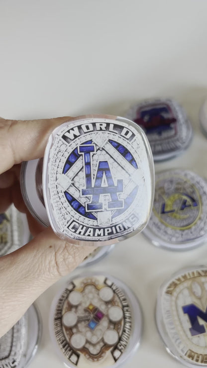 2020 Los Angeles Dodgers Championship Ring Device Grip